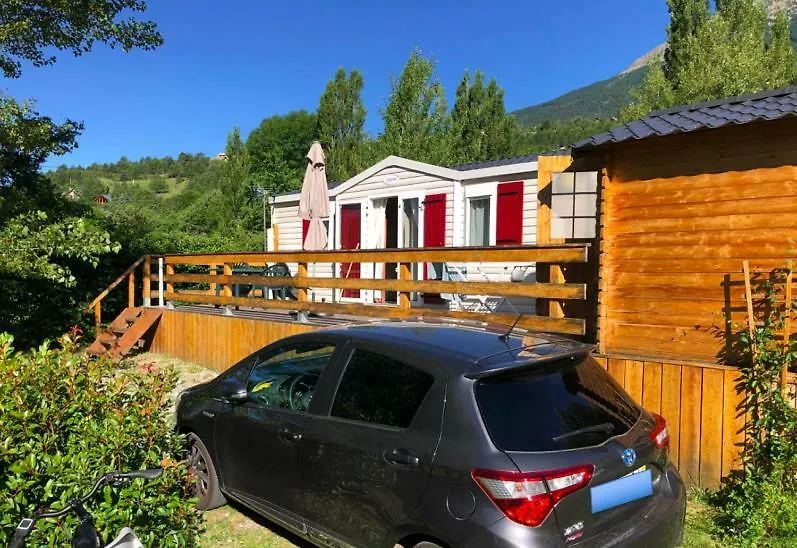 Mobil Home Proche Du Plan D'Eau D'Embrun 0*, Embrun France