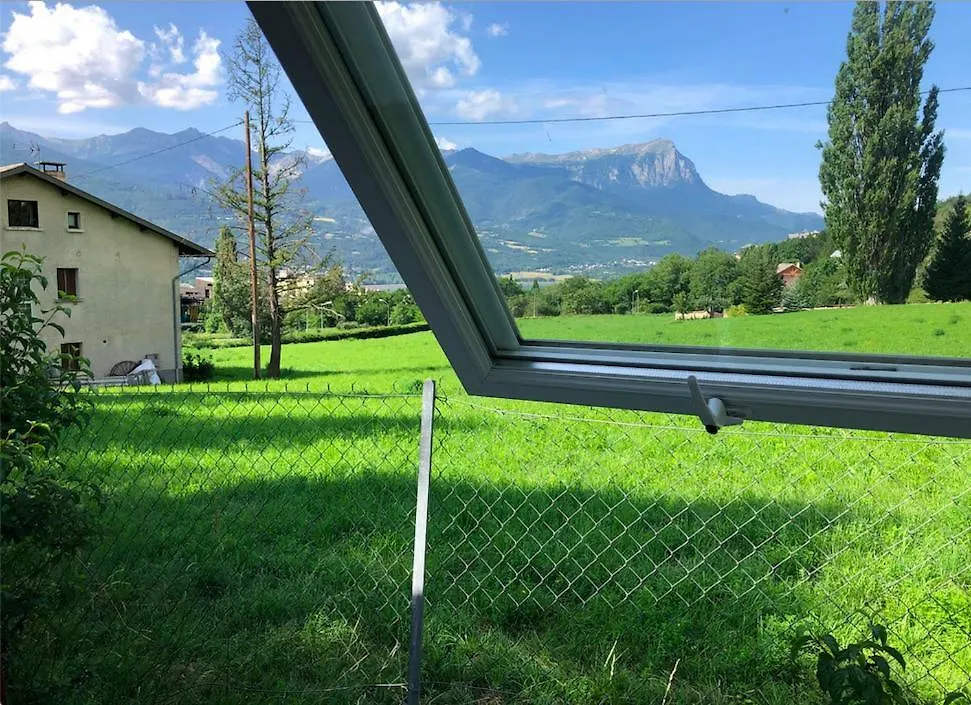 Holiday park Mobil Home Proche Du Plan D'Eau D'Embrun